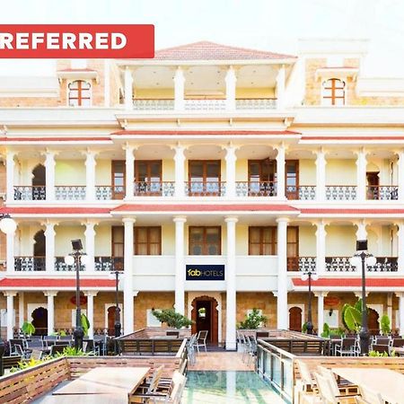 Collection O Hotel Rajwada Near The Pavillion Pune Extérieur photo