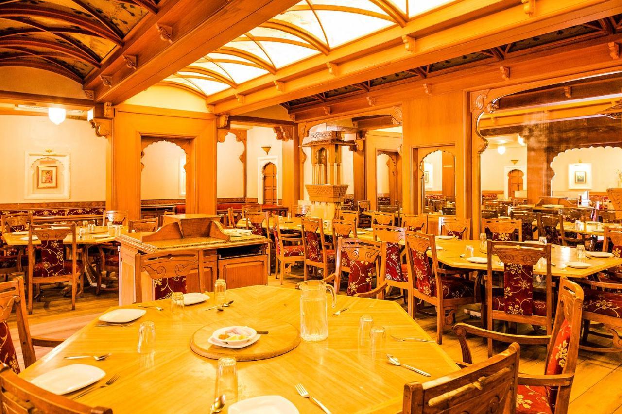 Collection O Hotel Rajwada Near The Pavillion Pune Extérieur photo